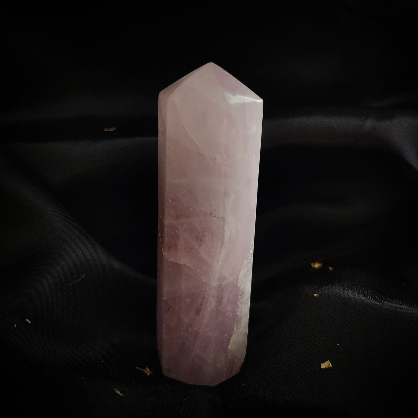 ruusukvartsi torni rose kvarts tower tornit pinkki vaaleanpunainen