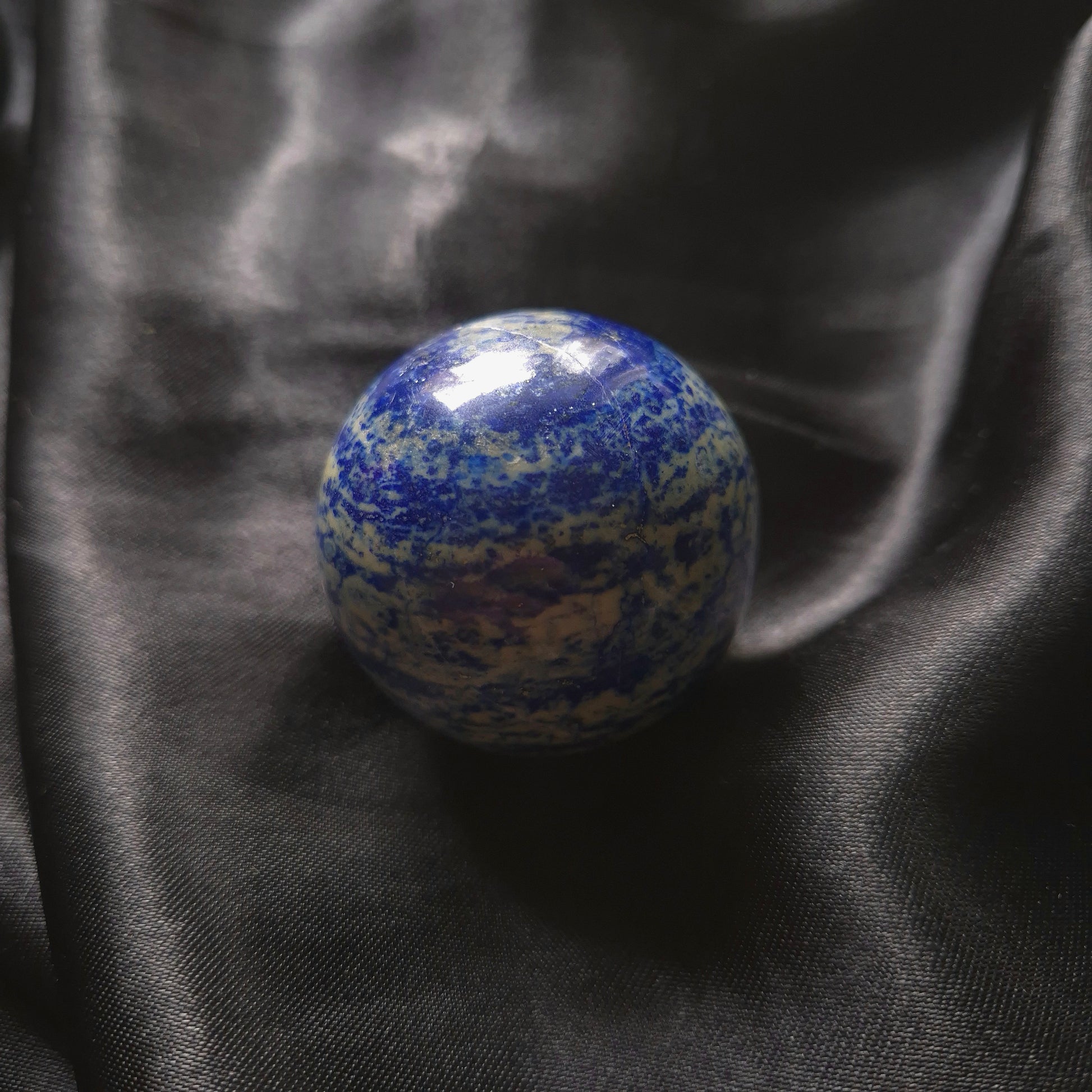 lapis lazuli pallo kuula